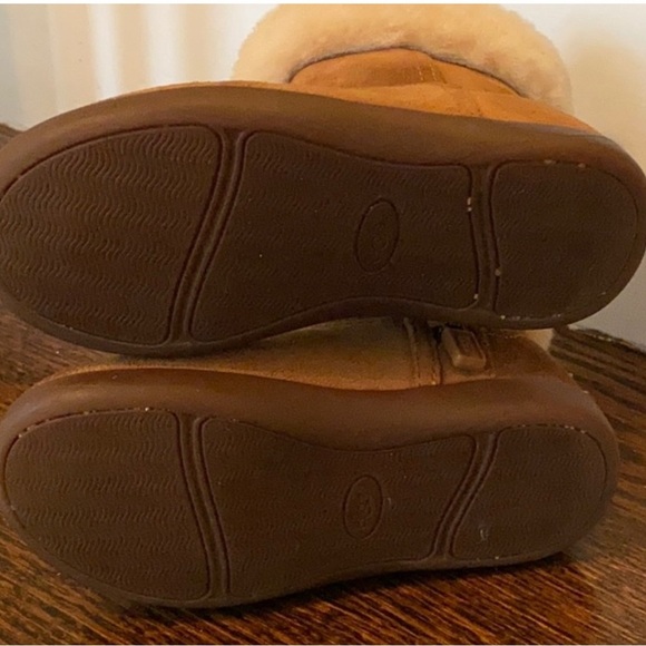 Kids uggs - Picture 4 of 6